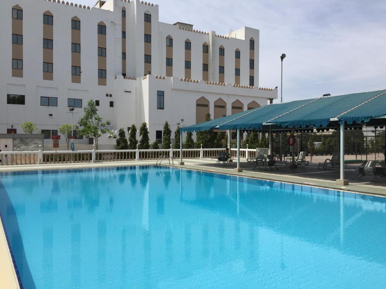 Hotel Al Madinah Holiday Muskat Eksteriør bilde